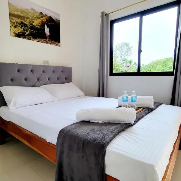 Matilde B&B - La Paz, Carmen，位于Danao的酒店