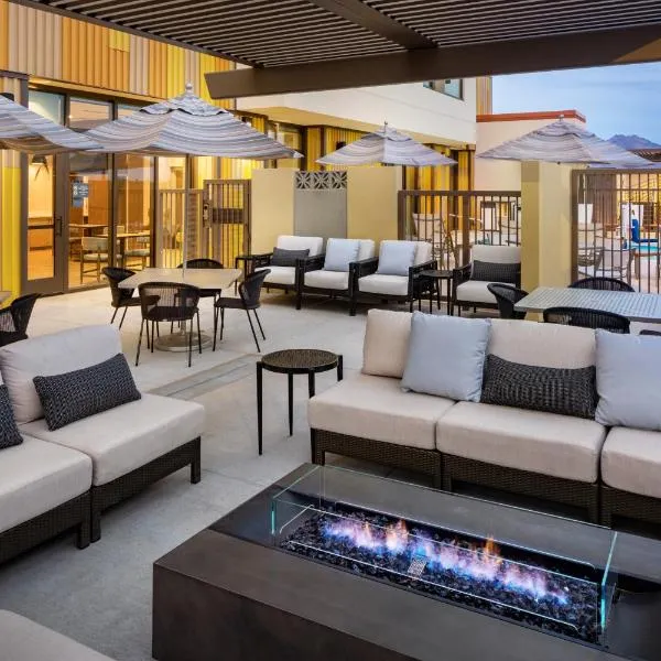 Hyatt Place Scottsdale North，位于斯科茨的酒店