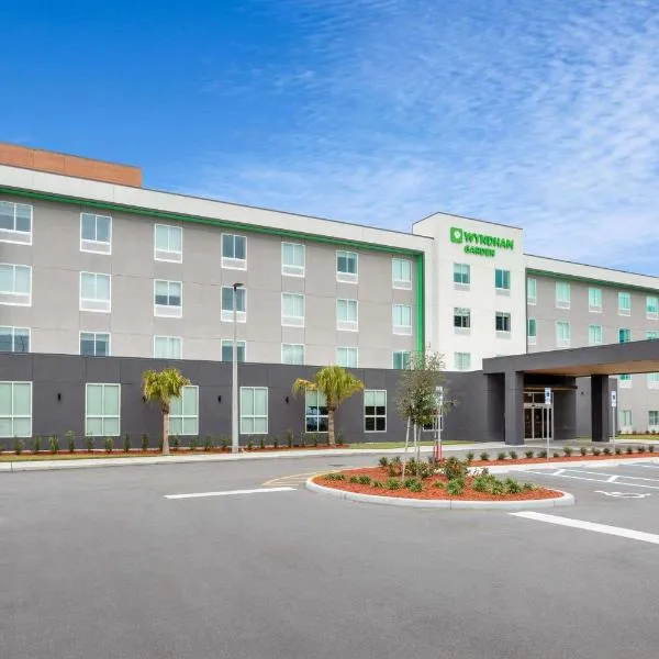 Wyndham Garden Orlando Airport - Free Airport Shuttle，位于奥兰多的酒店