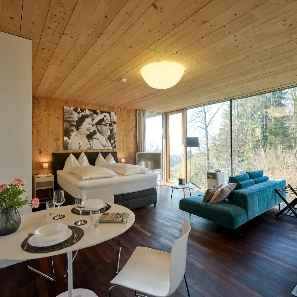 Design Apartment mit Panoramafenster - Wald und Seeblick - Ruhe nahe der Stadt，位于布雷根茨的酒店