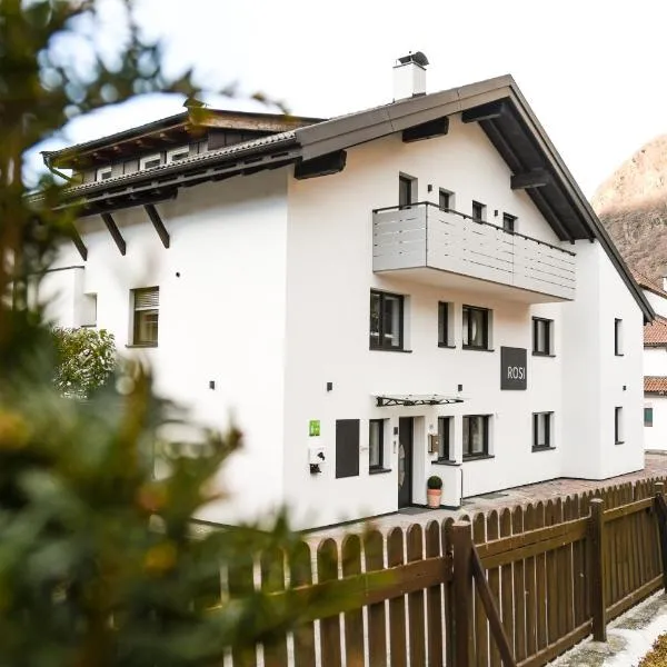 byRosi Apartments，位于帕尔奇内斯的酒店