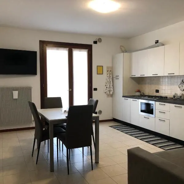 HOME NUOVA OSTIGLIA，位于Padernello的酒店