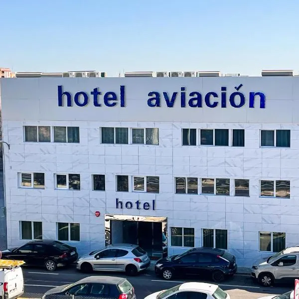 Hotel Aviación，位于Vallesa de Mandor的酒店