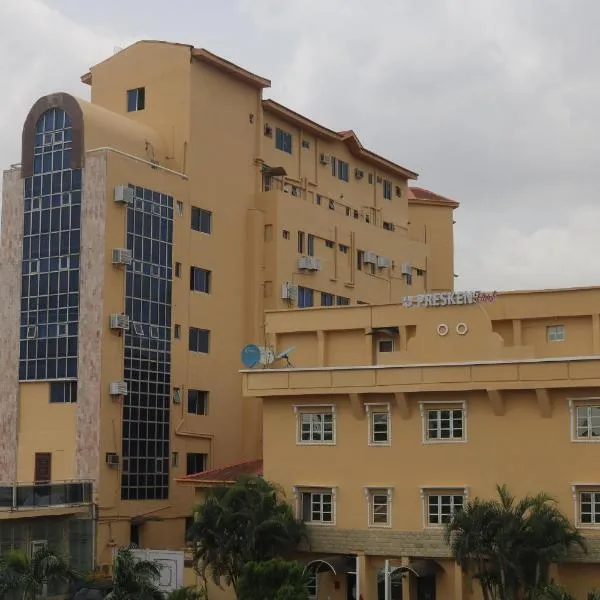 Presken Hotel (Awolowo way)，位于Ejigbo的酒店