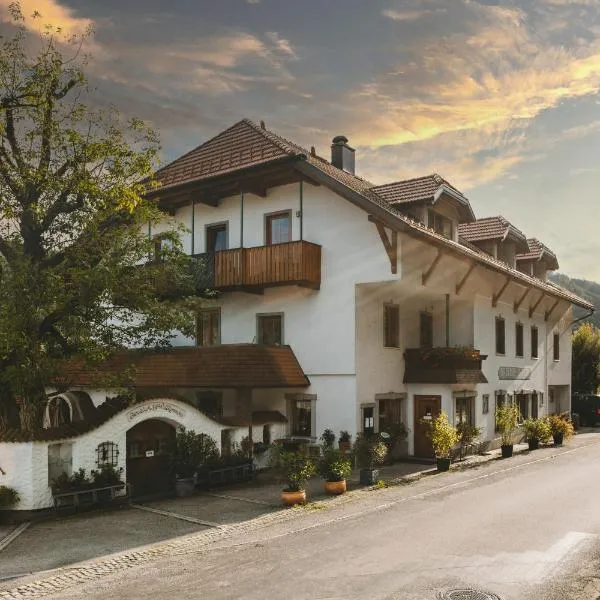 Pension Hinterleithner，位于Sankt Oswald的酒店