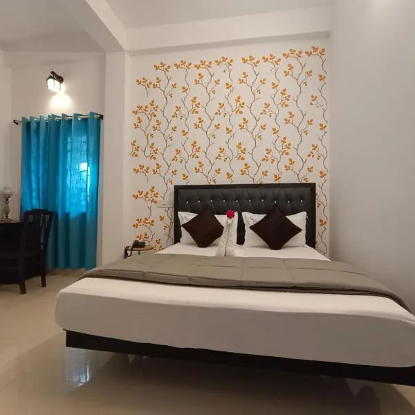 VILLA DE SRIVAARI RESIDENCY，位于蓬蒂切里的酒店