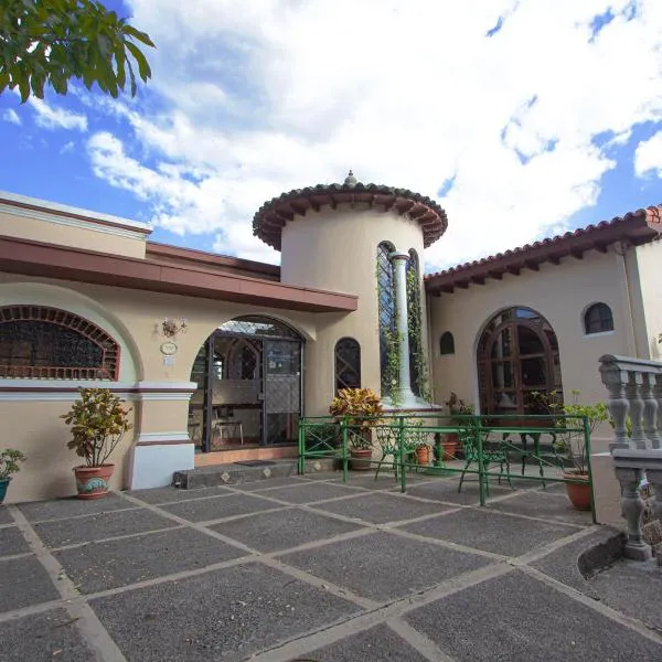 塞伦娜埃斯卡隆别墅酒店，位于Comasagua的酒店