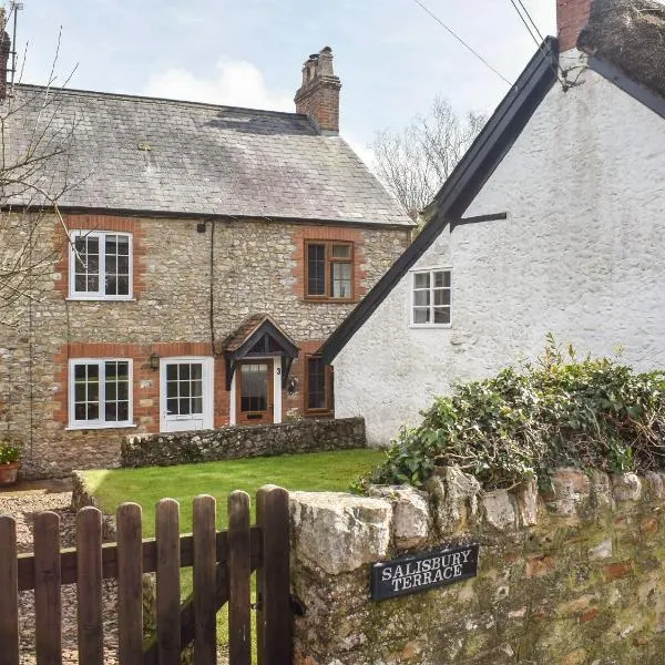 Jasmine Cottage，位于阿克斯明斯特的酒店