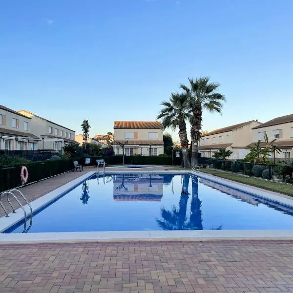 RESIDENCIAL NOVA OROPESA REF 016，位于奥罗佩萨德尔马的酒店