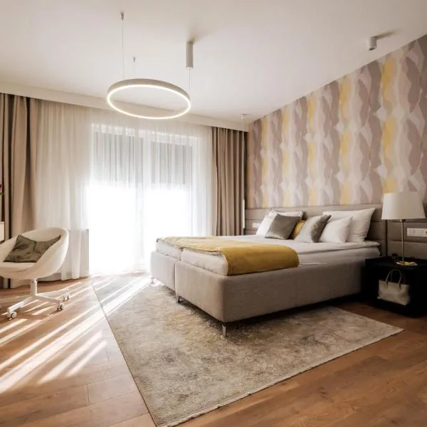 Adele Apartments，位于佩奇的酒店