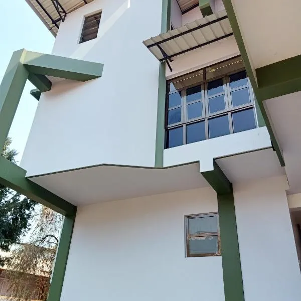 Khriang Khongwir Homestay，位于西隆的酒店