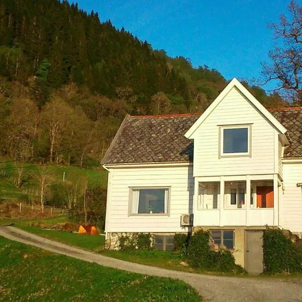 6 person holiday home in LONEVÅG-By Traum，位于Lonevåg的酒店