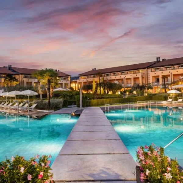凯耶苏斯温泉浴场度假酒店，位于玛切阿加的酒店