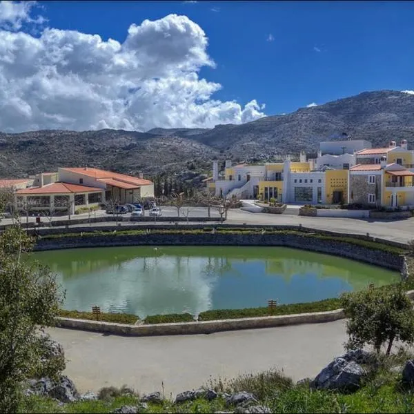 德里纳群山度假村，位于Alóïdhes的酒店