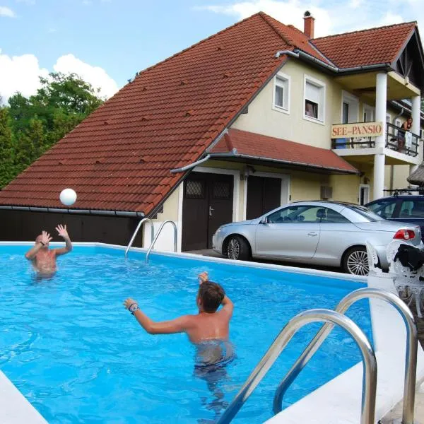 See Vendégház - Siófok，位于Szabadhidvég的酒店
