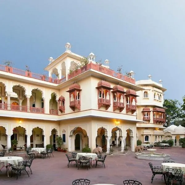 阿赛哈微丽 - 文物酒店，位于Amer的酒店