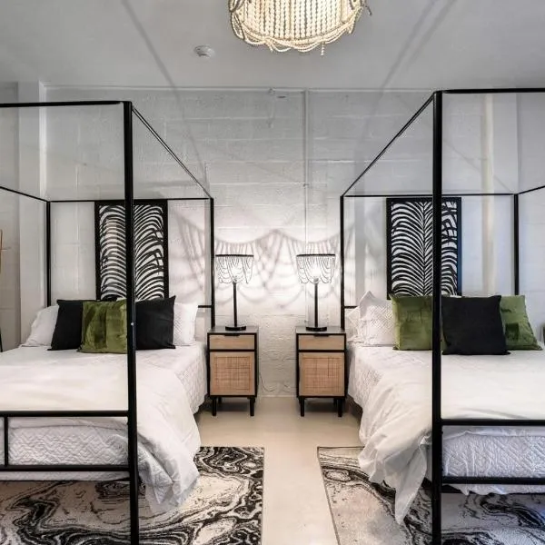 The Oleander Hotel Room 8，位于加尔维斯敦的酒店