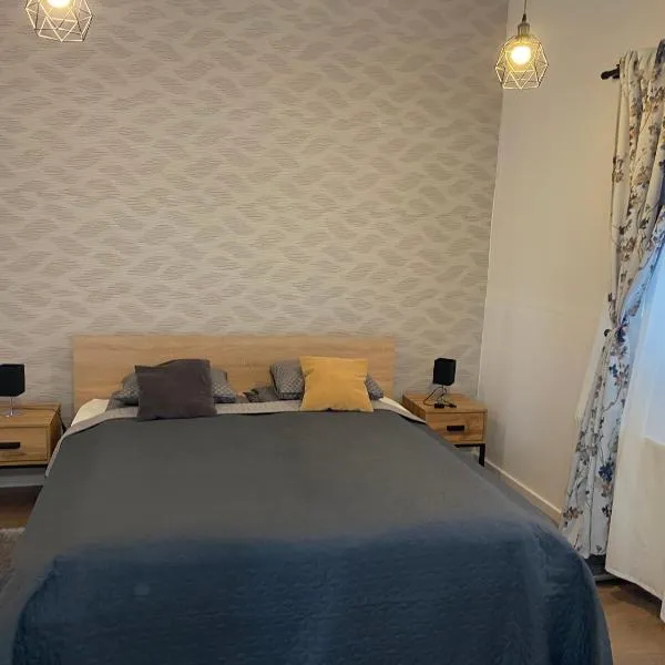 Fressh House，位于Sîncrăieni的酒店