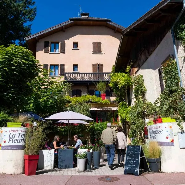 Logis Hôtel La Terrasse Fleurie，位于Ornex的酒店