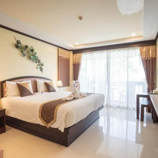 Baan Sailom Hotel Phuket - Sha Extra Plus，位于Ban Saiyuan (1)的酒店