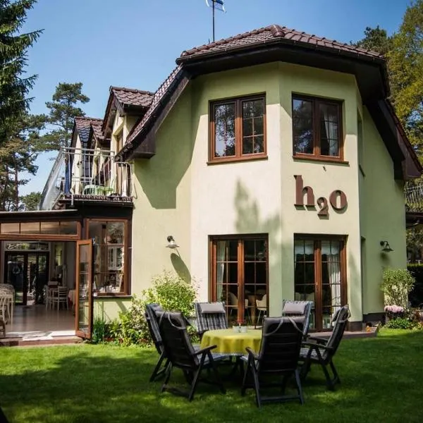 H2O，位于波别罗沃的酒店