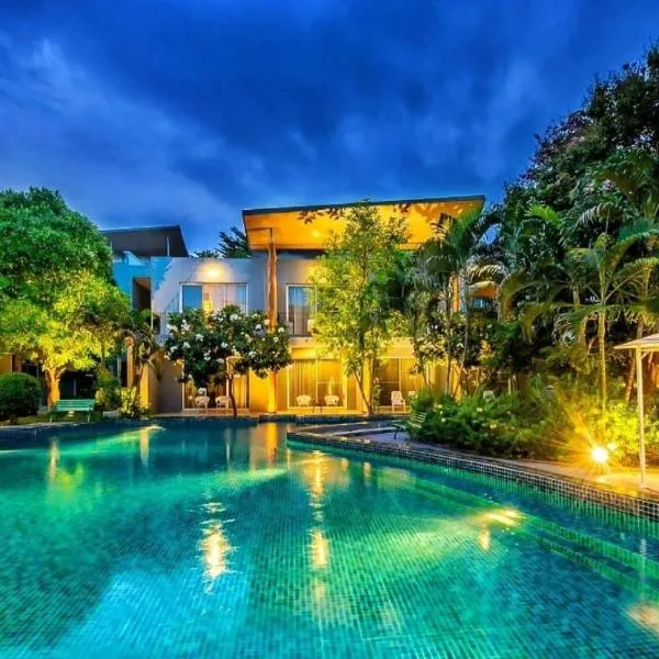 Paeva Luxury Serviced Residence SHA，位于Ban Khlong Bang Sao Thong的酒店