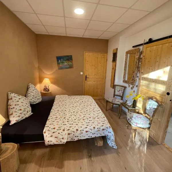 Double room on farm (La ferme du Tao)，位于Ognes的酒店