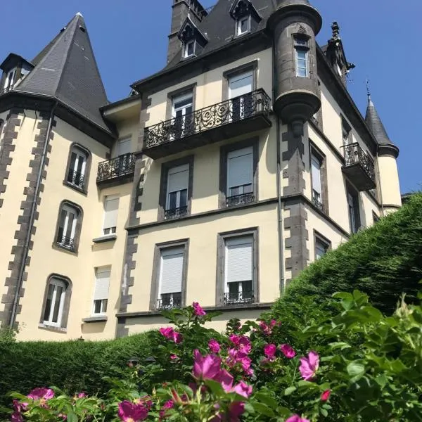 Le Grand Hôtel Mont Dore，位于勒蒙多尔的酒店