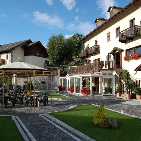 Albergo Edelweiss - LareSpa，位于Alpe Ciamporino的酒店