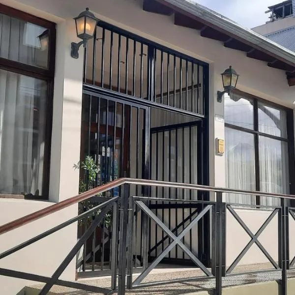 奥斯特拉尔乌斯怀亚酒店，位于乌斯怀亚的酒店