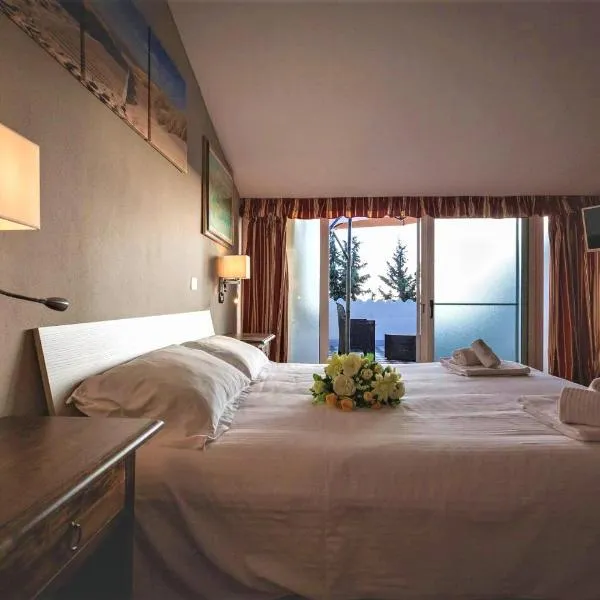 Hotel Villa Paradiso，位于蒙泰斯库达伊奥的酒店