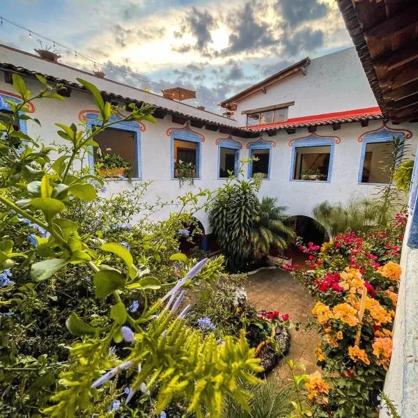 La Casona Azul Boutique Hotel，位于马利纳尔科的酒店