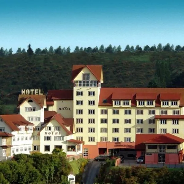 巴拉斯港丽筠酒店，位于Puerto Chico的酒店