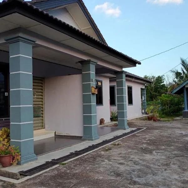 Rumah Tamu Pekan (semi D)，位于Kampung Ceruk Paluh的酒店