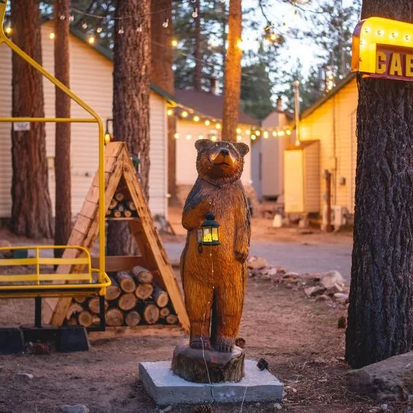 莱克伍德小屋旅馆，位于Woodlands的酒店