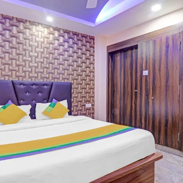 Itsy By Treebo - Hotel Royal Galaxy New Bairahana Allahabad，位于Jahāngīrābād的酒店