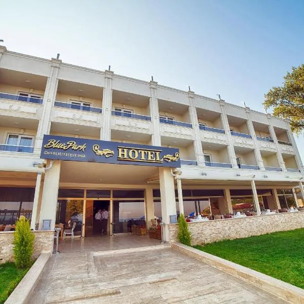 Hamzakoy Blue Park Boutique Hotel，位于Burhanlı的酒店