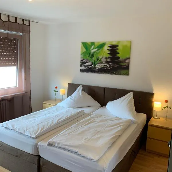 Hotel Restaurant Latio，位于科隆的酒店