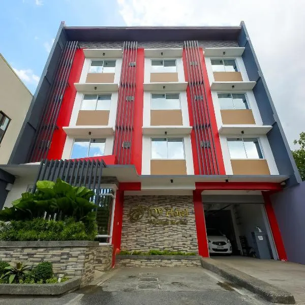 RedDoorz at JQV HOTEL Camarin Caloocan，位于Amitty Ville的酒店