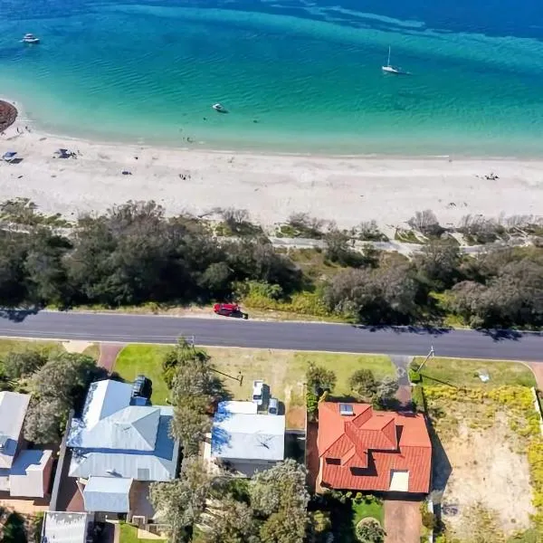 Abbey Beachviews with WiFi，位于Vasse的酒店