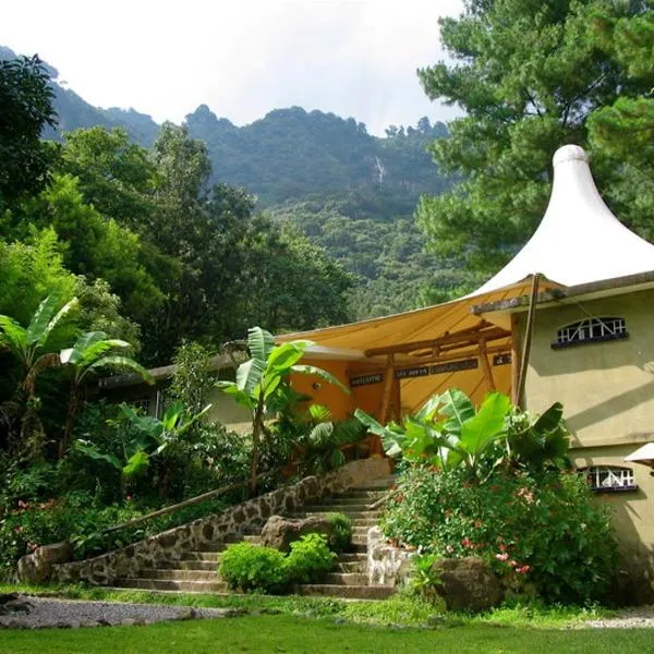 酝酿自然阿蒂特兰酒店，位于特克潘危地马拉的酒店