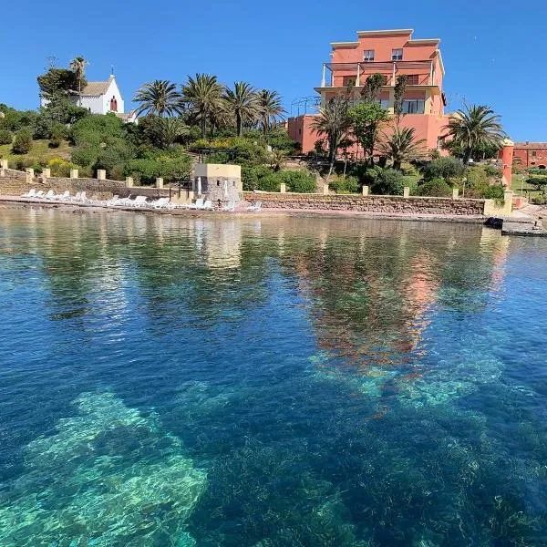 A vacation on a private island，位于卡洛福泰的酒店