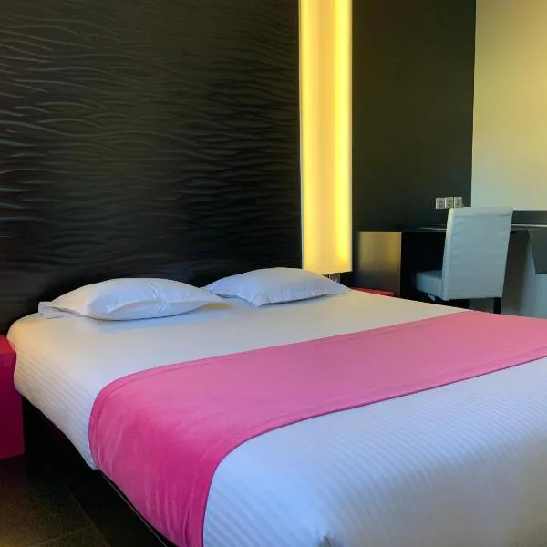 波尔多东卡迪尼亚酒店，位于蒙桑的酒店