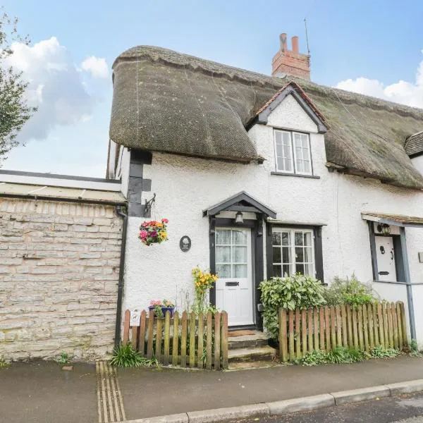 Apple Tree Cottage，位于伊夫舍姆的酒店