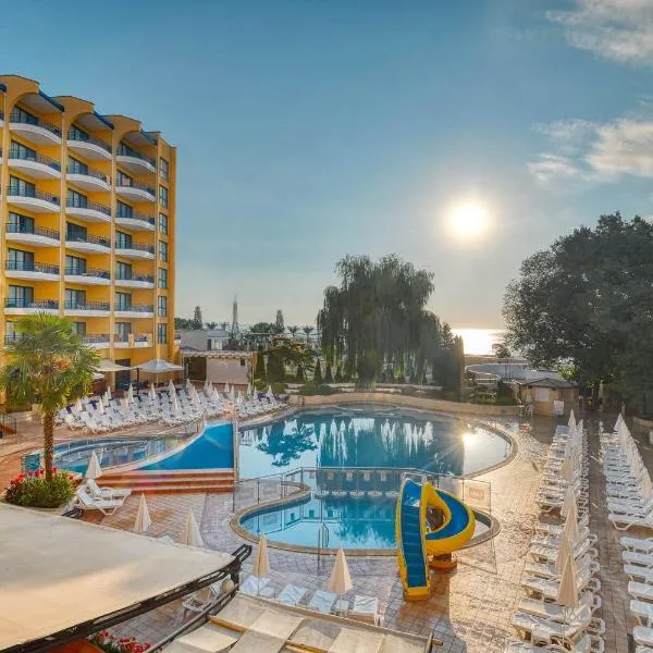 GRIFID Arabella Hotel - Ultra All inclusive & Aquapark，位于金沙的酒店