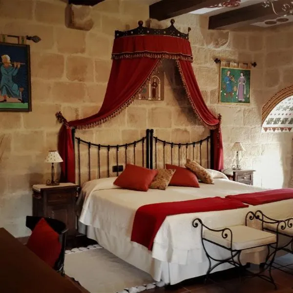 托雷富尔特S.XIII中世纪乡村旅馆，位于Baños de Rioja的酒店