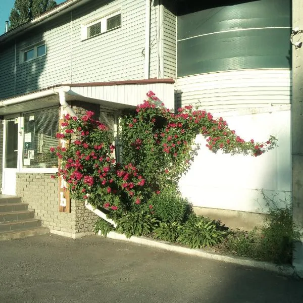 motel Pid Strihoyu，位于克列缅丘格的酒店