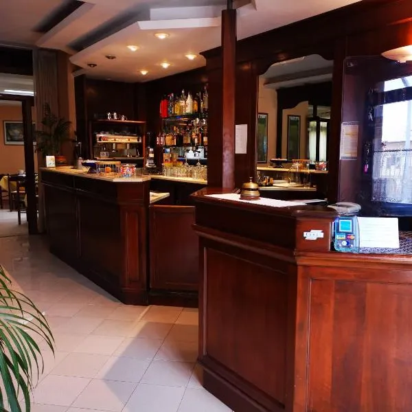 奥斯特利亚德罗坎迪里酒店，位于阿巴迪亚圣萨尔瓦托雷的酒店