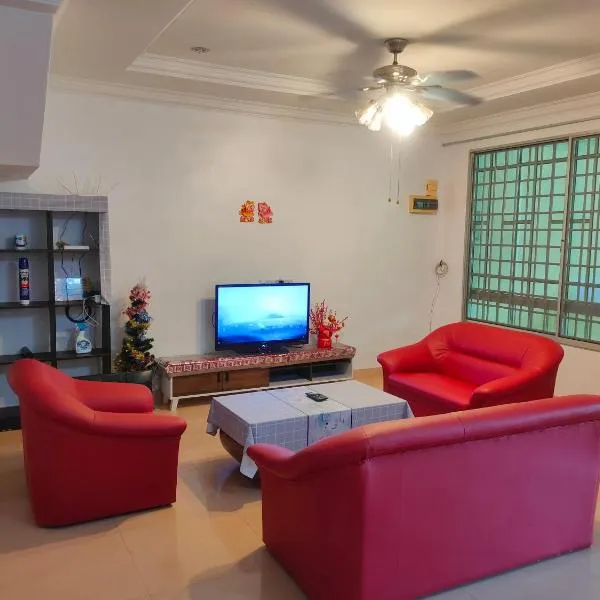 NH Homestay Sibu，位于Kampong Keladi的酒店