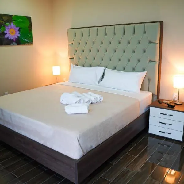 THE VIEW HOTEL，位于Cumanda的酒店